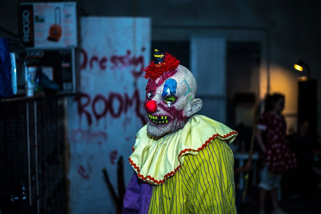 Atmospheric attraction photo from Slaughterhouse Tucson